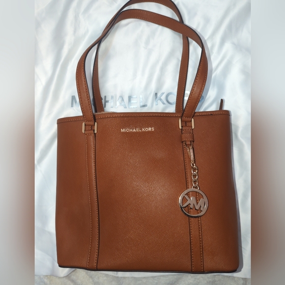 Michael Kors Handbags - Michael Kors Leather Tote Brown Tan Gold Hardware MK Bag Charm + Large Dust Bag